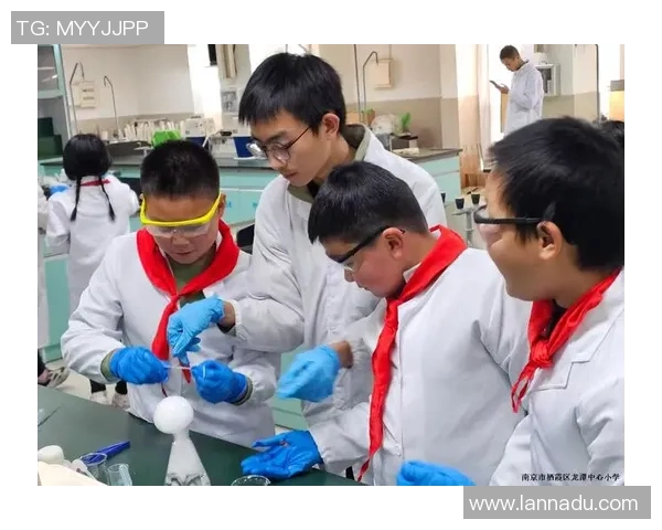 周秀英的羽毛球人生深度对话探索她的奋斗与梦想之路